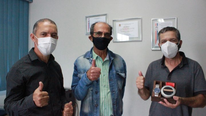 MISSÃO CUMPRIDA: SORTEIOS “DIA DOS PAIS” SÃO REALIZADOS E PRÊMIOS ENTREGUES NA HORA PELA DIRETORIA DA ASSES