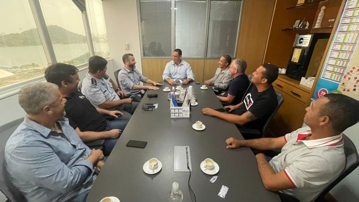 ASSES PARTICIPA DE ENCONTRO COM LÍDER DA BANCADA FEDERAL CAPIXABA