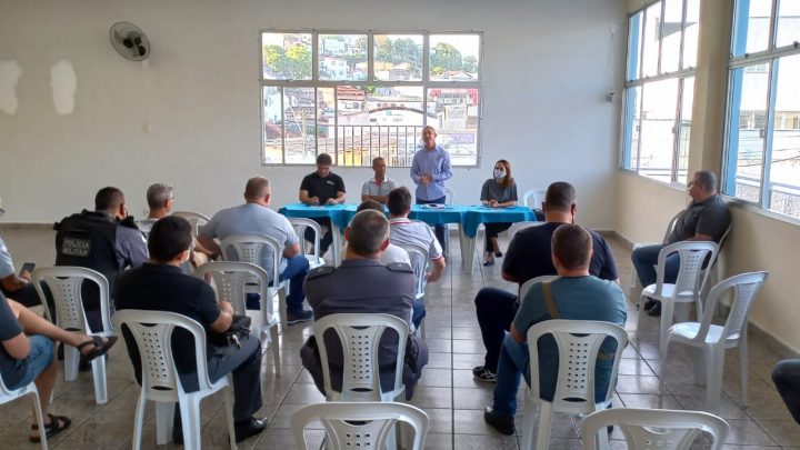 Representantes das associações debatem na ASSES proposta para quadro temporário para vagas de oficiais