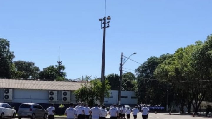 Militares realizam testes físicos na Academia de Polícia Militar e recebem apoio da ASSES