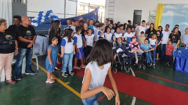 ASSES prestigia 35 anos da APAE de Cariacica comandada pelo associado Cabo Walter