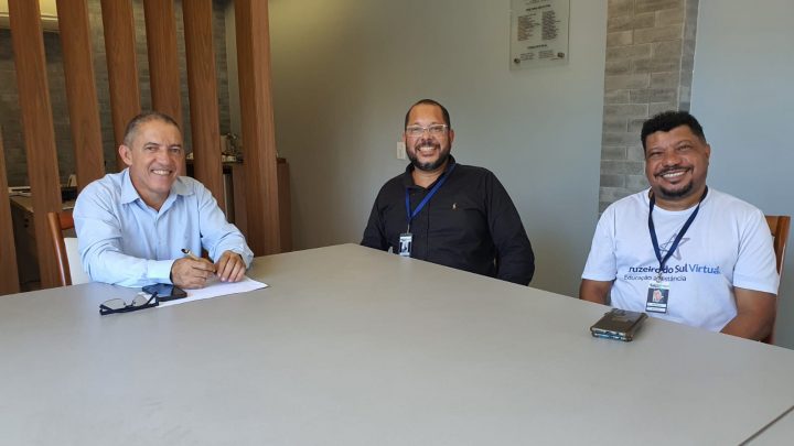 Novas parcerias: A ASSES recebe representantes da Faculdade Cruzeiro do Sul