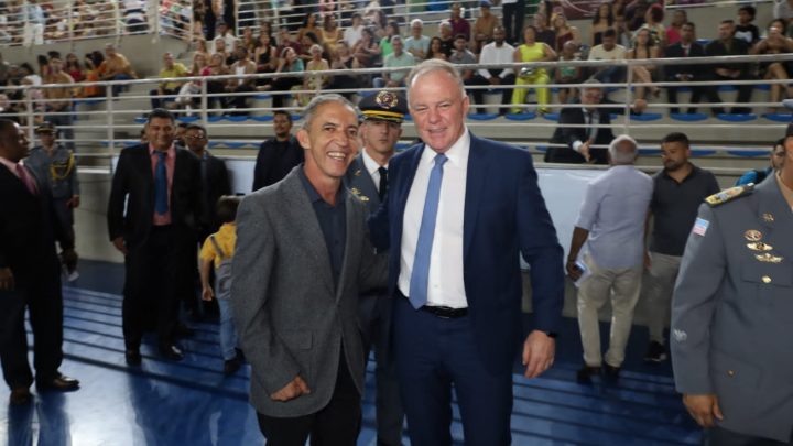 Presidente da ASSES tem encontro com o governador Renato Casagrande